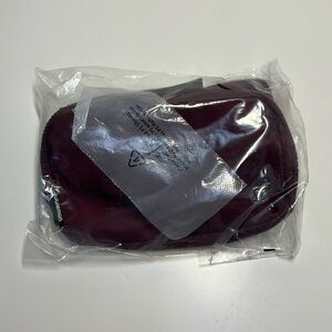 Lululemon Everywhere Belt Bag Wine Color Silver Hardware NWT